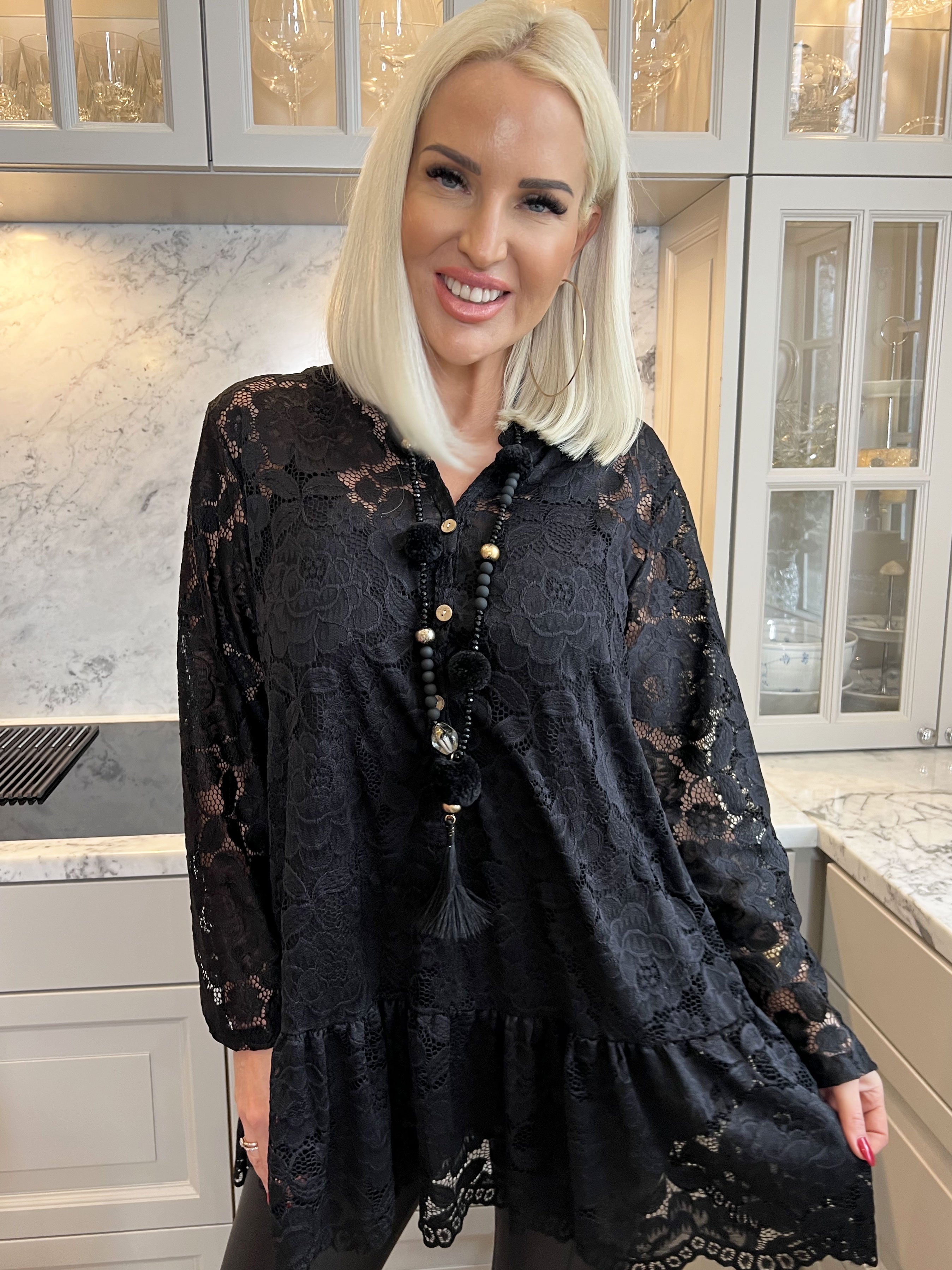 Natalya - Söt och feminin spetstunika